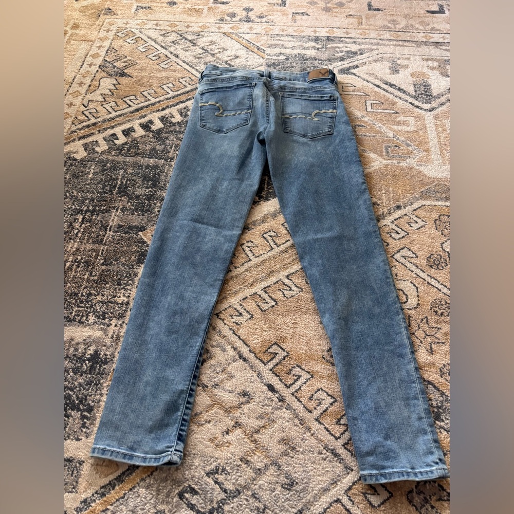 American Eagle AE Jeans 2 Short skinny - Picture 2 of 4